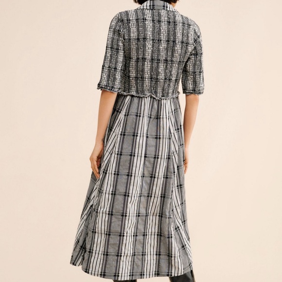 Maeve Black & White plaid smocked & collared dress - petite large - Picture 3 of 7